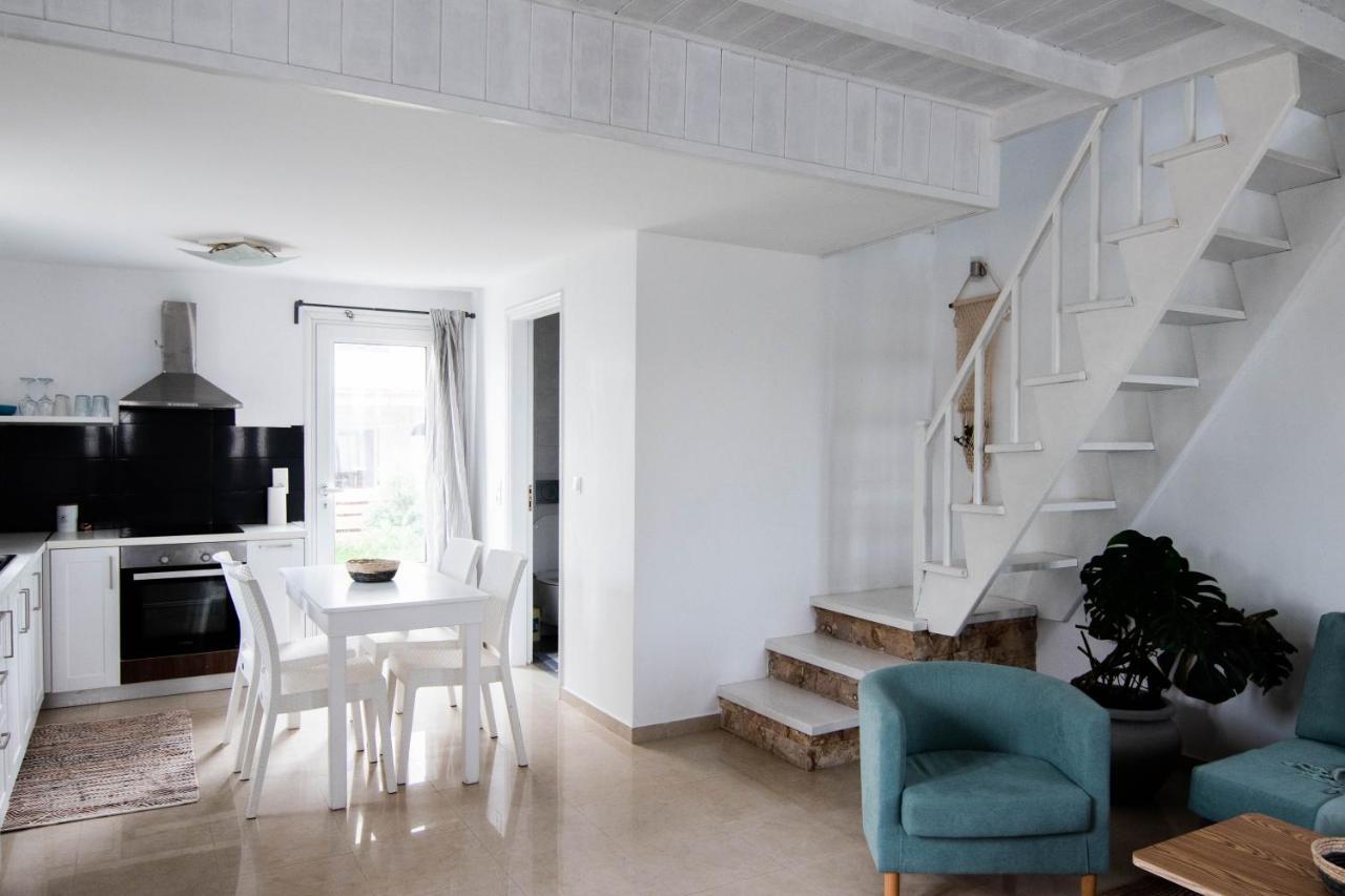 White Wave Villa, 3Min Walk From Beach Kamári Exterior foto